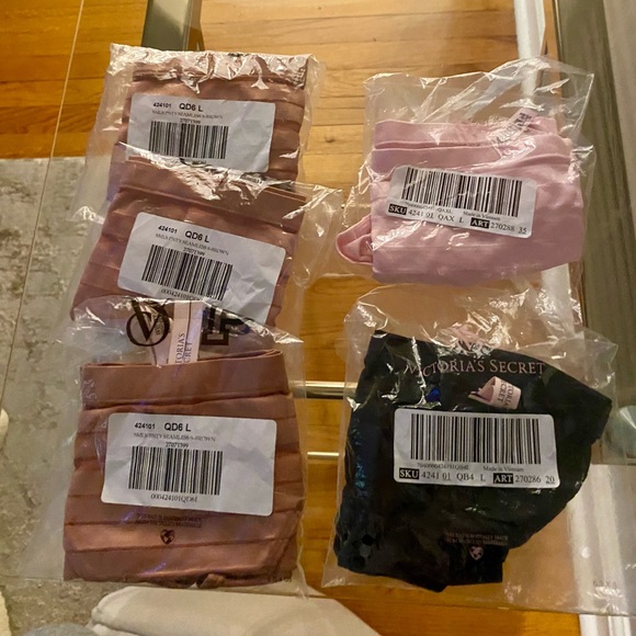Victoria's Secret Panties Set - 5 pair NWT - Picture 1 of 6